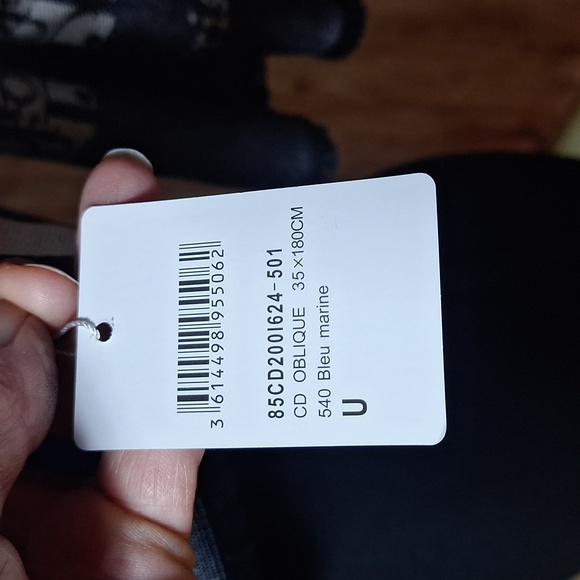 NWT Christian Dior 35x180 CM blue marine scarf. With tassle - Picture 6 of 8